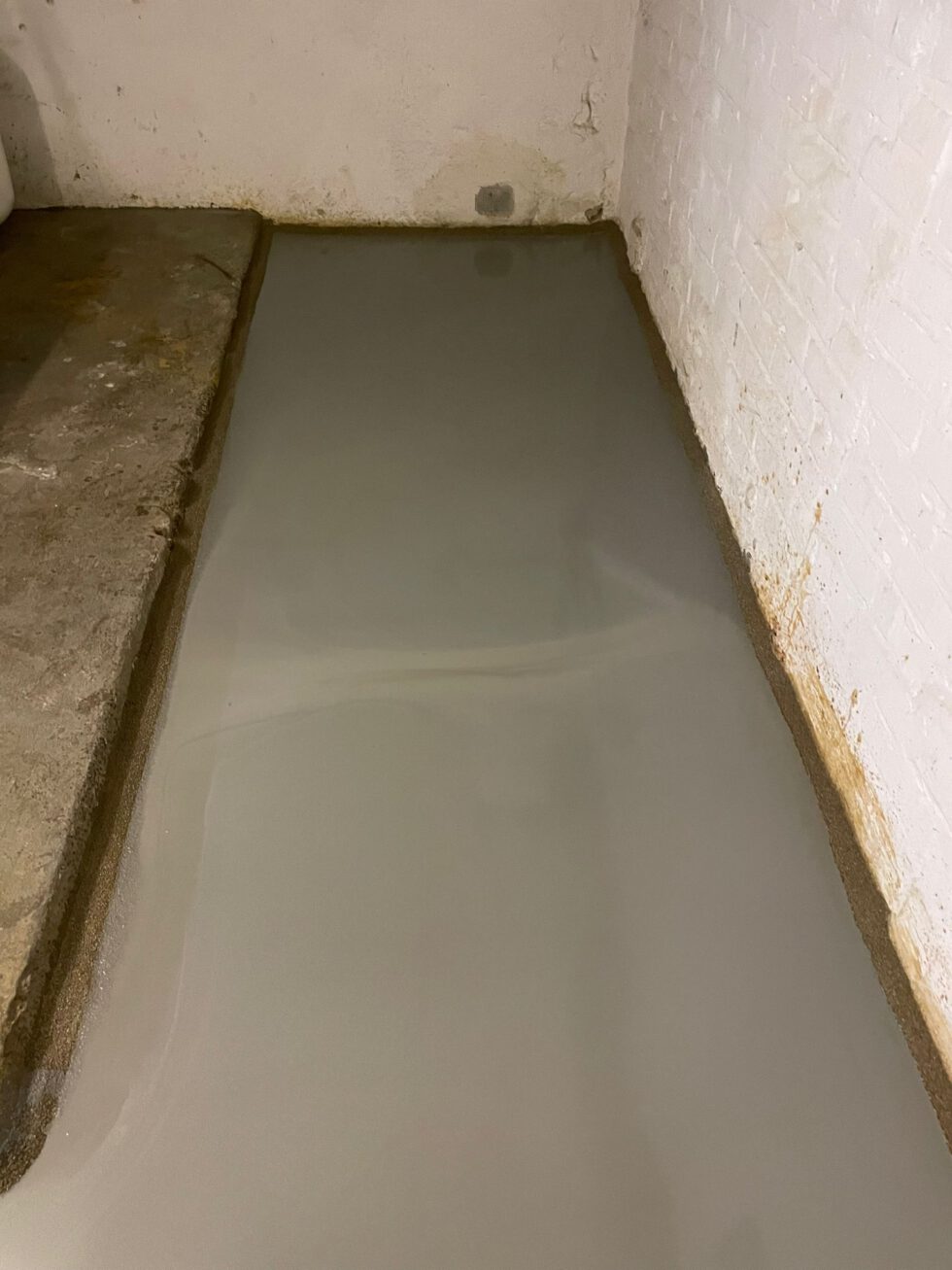 Mikrozement | Vinylböden | Fliesenleger | Parkett | Innenausbau | Innendesign | hochwertige Böden | Bochum | Dortmund | Essen | Ruhrgebiet | Hagen | Witten | Wuppertal | Düsseldorf | Lüdenscheid | Iserlohn | Altena |